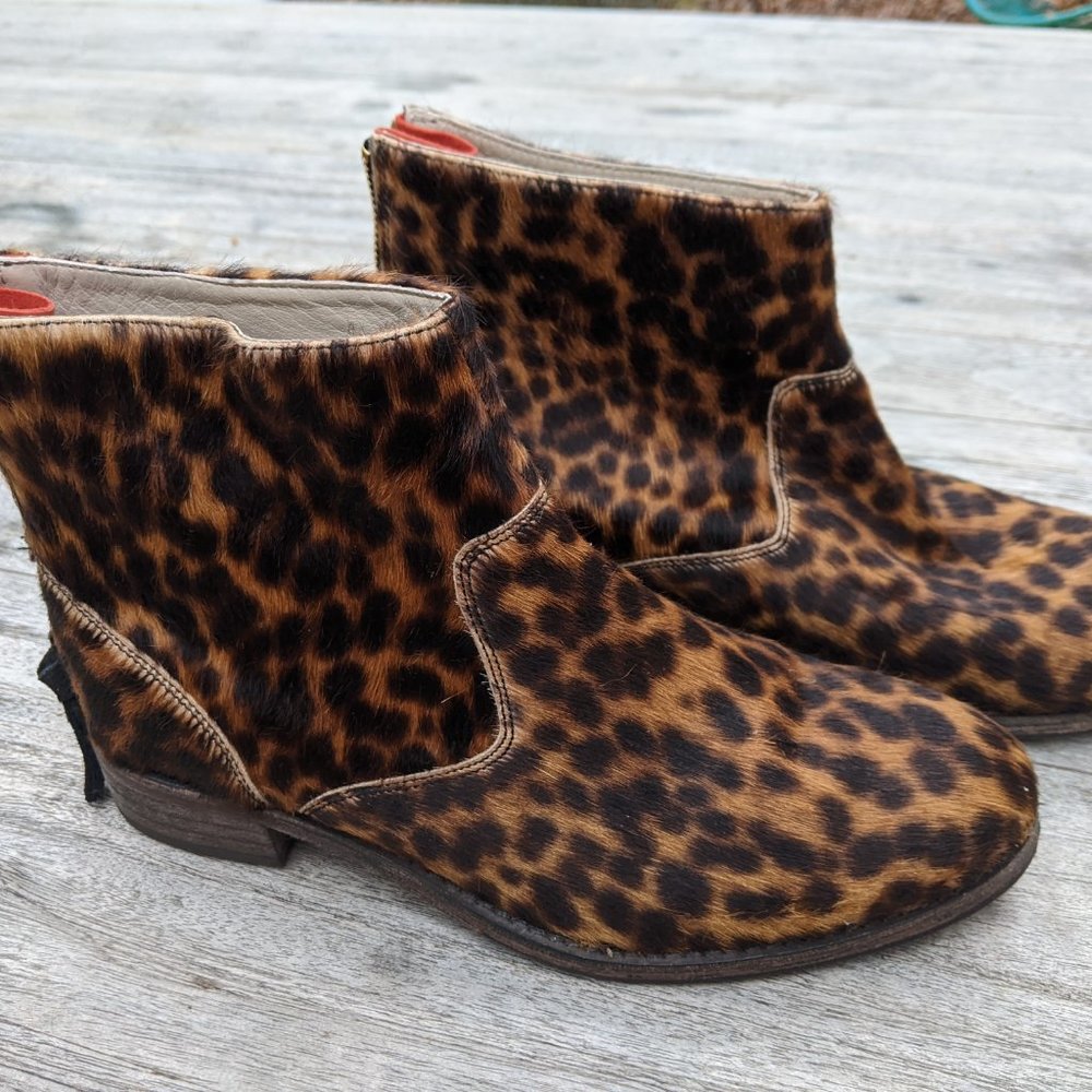 Leopard Cheetah spot print ankle booties